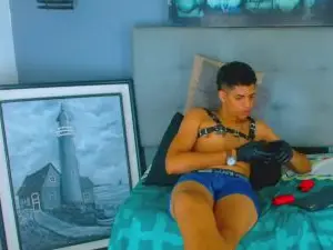 Cam4 Adult Webcam of Lukas_Caballero