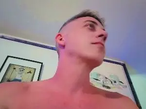 Cam4 Live Sex Cam of HuGo4K