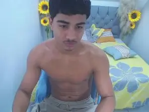 Cam4 Adult Webcams of Oliver_Parker