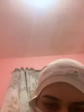 Cam4 Watch Live Sex Cams of Dot22cmCarioca