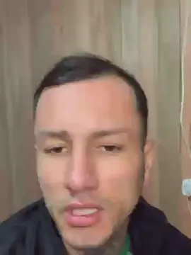 Cam4 Live Sex of Gibigs0