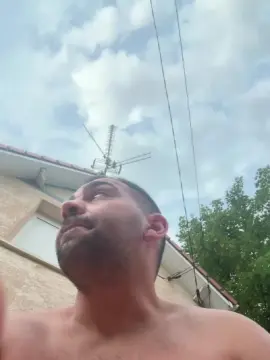 Cam4 Private Sex Chat of lhomme_sexy