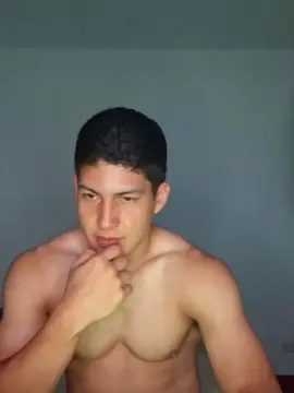 Cam4 Live Sex Cam of JohnnyRuizXXX