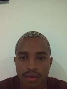Cam4 Watch Live Sex Cams of MorenoRj2409