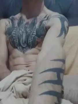 Cam4 Live Porn of fighterguy1