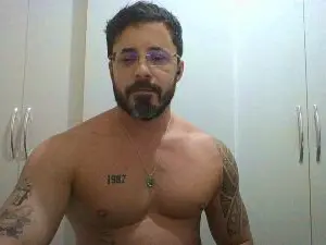 Cam4 Live Sex of Alers87