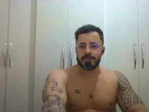 Cam4 Nude Webcam of Alers87