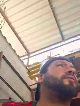 Cam4 Sex Cam of Morenogatorj99