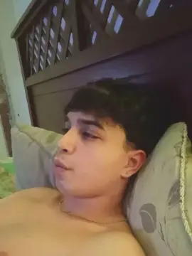 Cam4 Live Sex Cam of alejandro_tn