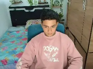 Cam4 Private Sex Chat of santii_ss