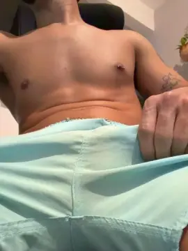 Cam4 Private Sex Chat of gabegotardo_hot