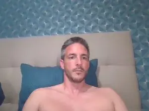Cam4 Live Sex of edgarpoe69