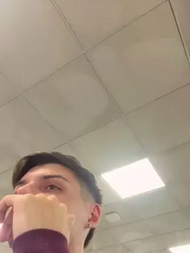 Cam4 Watch Live Sex Cams of ThomasRM98