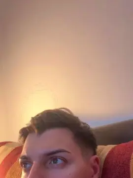 Cam4 Private Sex Chat of ThomasRM98