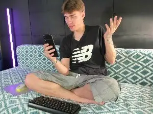 Cam4 Adult Video Chat of dbartmoss