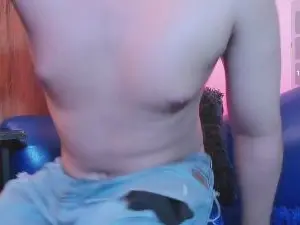 Cam4 Live Sex Cam of Oilmen22
