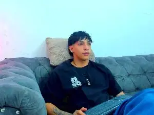 Cam4 Nude Webcam of KroyWave