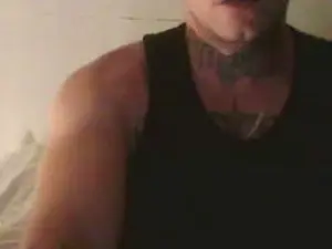 Cam4 Live Porn of YungSkin69