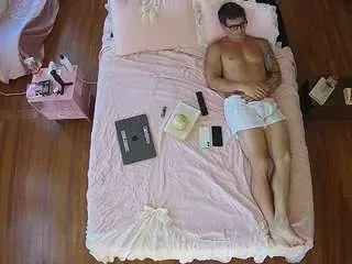 Camsoda Watch Live Sex Cams of voyeurcam-celticiron-01