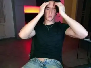 Camsoda Nude Webcam of christianlevinee