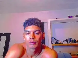 Camsoda Free Porn Cam of themykeone