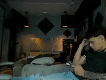 Chaturbate Live Sex of mr_mois