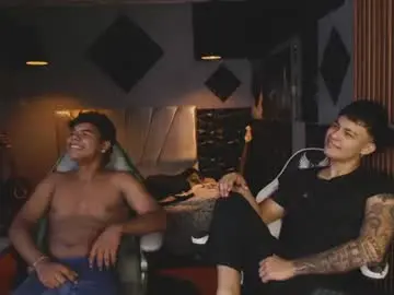 Chaturbate Live Porn of mr_mois