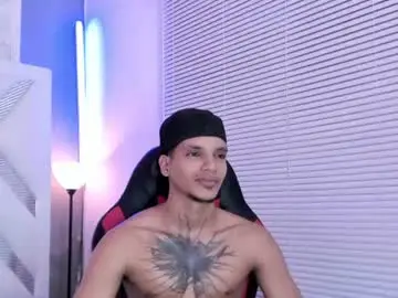Chaturbate Sex Chat of owen_blaze3