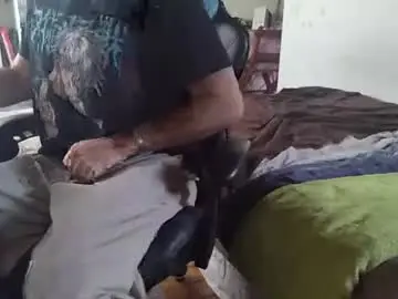 Chaturbate Live Sex Cam of noeliswaifu