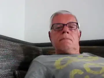 Chaturbate Watch Live Sex Cams of eisbaer1957