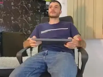Chaturbate Watch Live Sex Cams of rafael_mendez