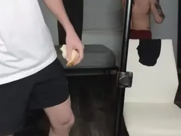 Chaturbate Sex Cam of thebrentsavage