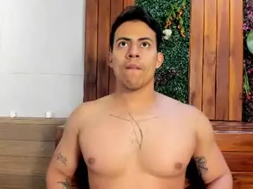 Chaturbate Free Live Porn of aron_nash