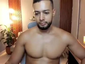 Chaturbate Best live sex cam show of j_calix
