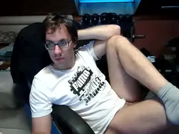 Chaturbate Live Sex Cam of cmnm2026