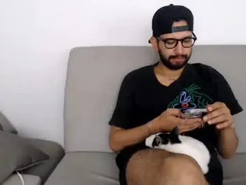 Chaturbate Live Porn of adrian_falcon