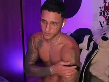 Chaturbate Adult Webcam of alessandro_vanni