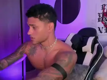 Chaturbate Live Sex of alessandro_vanni