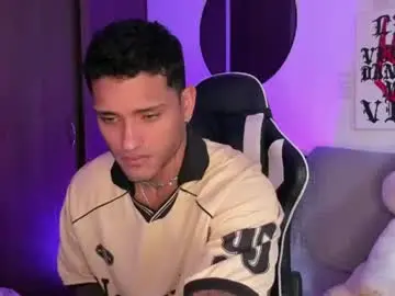 Chaturbate Live Porn of alessandro_vanni