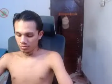 Chaturbate Free Live Porn of andy_dan1