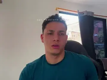 Chaturbate Sex Cam of max_valiant1