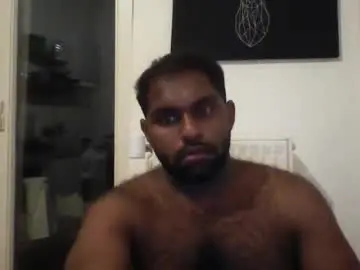 Chaturbate Live Porn of tamilpaiyan09