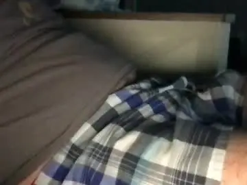 Chaturbate Live Sex Cam of bigggbulge