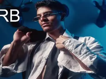 Chaturbate Best live sex cam show of juanbladde