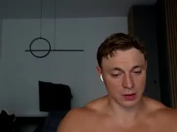 Chaturbate Live Sex Cam of o_r_b_i_t