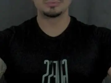 Chaturbate Live Sex Cam of tonywilsonn