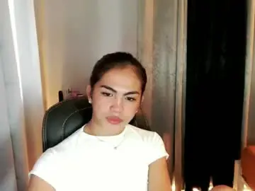 Chaturbate Live Sex Cam of urbaby_anthony