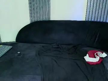 Chaturbate Live Sex Cam of petesevans_1