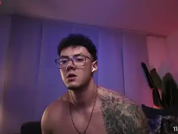 Chaturbate Adult Webcam of thomas_falcon1