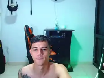 Chaturbate Best live sex cam show of adam_hot11